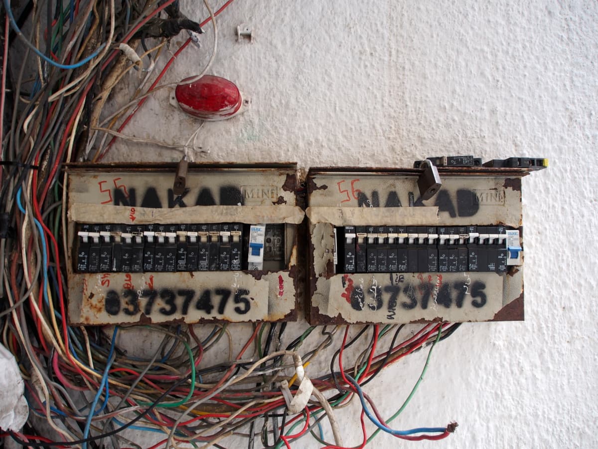 Infrastructure, Inequality, and Circular Alternatives in Beirut